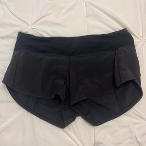 Lululemon speed up short 2.5” size 6